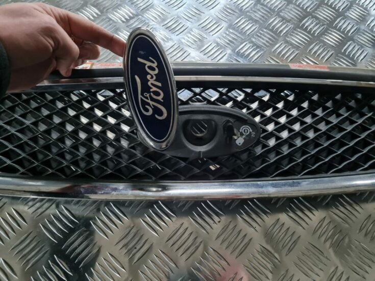 Bufera reste priekš FORD FOCUS C-MAX 2004