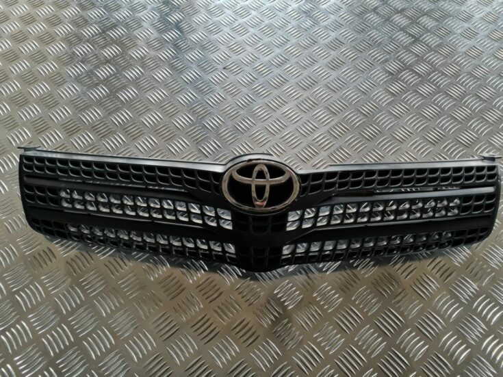 Bufera reste priekš TOYOTA COROLLA VERSO 2003