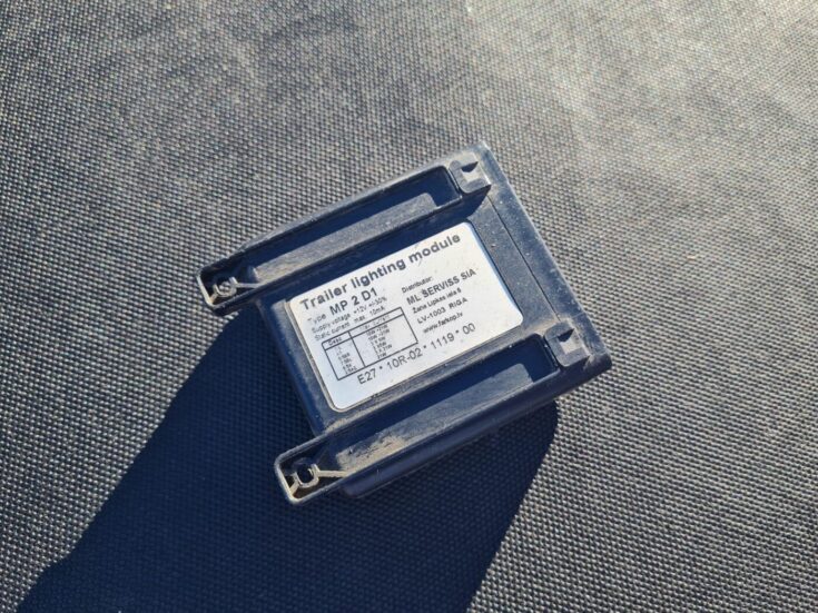 Piekabes āķa vadības bloks priekš BMW 525 E60 2006 BLACK