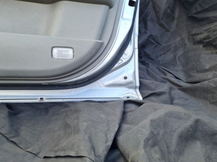 Priekšējās labās durvis priekš NISSAN X-TRAIL 2005