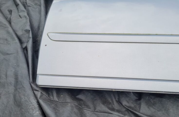 Priekšējās kreisās durvis priekš VOLVO S40 2007