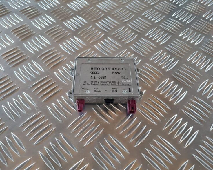 Antenas pastiprinātāja bloks priekš AUDI A6 AVANT 2006 S-LINE