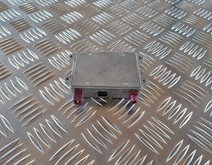 Antenas pastiprinātāja bloks priekš AUDI A6 AVANT 2006 S-LINE