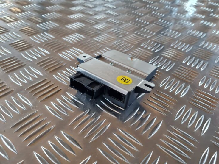 GATEWAY vadības bloks priekš AUDI A6 AVANT 2006 S-LINE