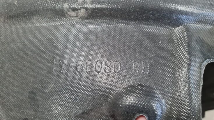Priekšējais labais paspārns priekš TOYOTA RAV 4 2006