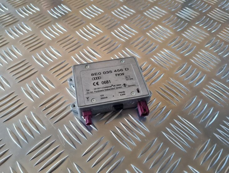Antenas pastiprinātāja bloks priekš AUDI A6 2008