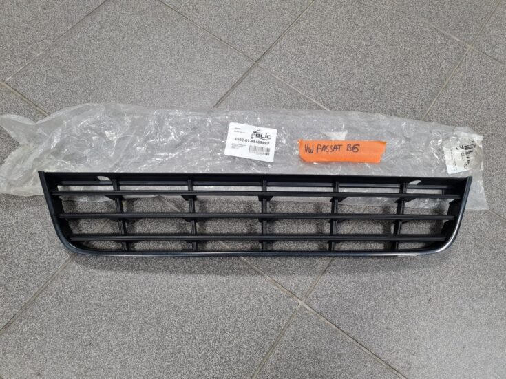 Bufera reste priekš VW PASSAT B6 2006 ANGL. UNIVERSAL