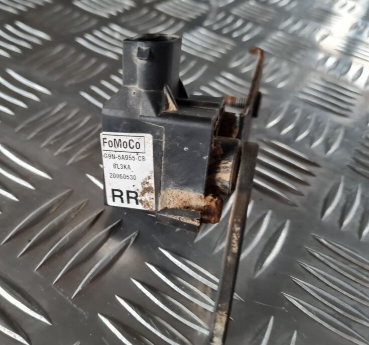 Lukturu diapazona korekcijas sensors, aizmugurē priekš VOLVO S80 2007 Black