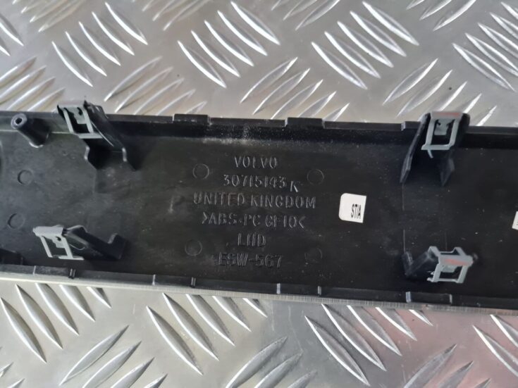 Mērinstrumentu paneļa dekoratīvā uzlika priekš VOLVO S80 2007 Black