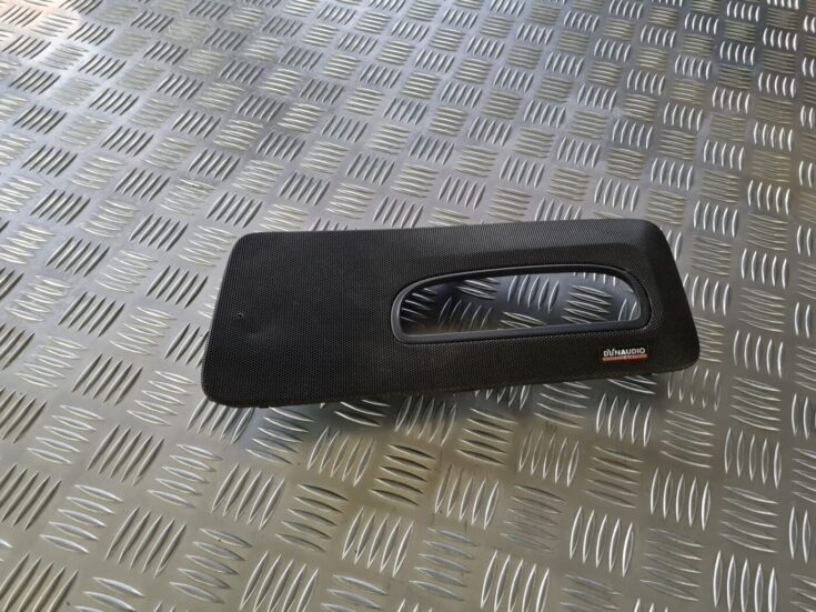 Mērinstrumentu paneļa skaļruņa apdare priekš VOLVO S80 2007 Black
