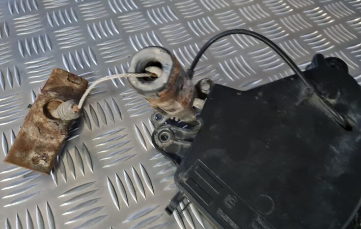 Rezerves riepas pacēlšanas mehānisms priekš CITROEN C8 2005