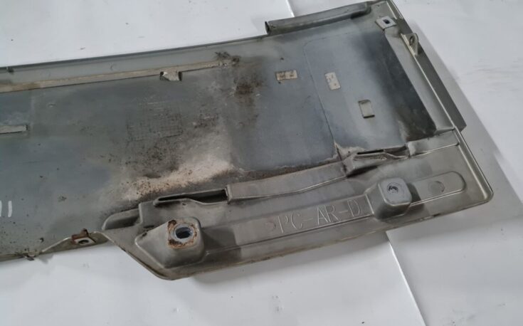 Aizmugurējais labais spārns priekš CITROEN C8 2005