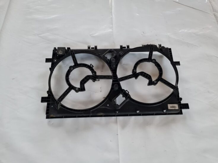 Dzesēšanas radiatora ventilatora korpuss priekš OPEL INSIGNIA 2016