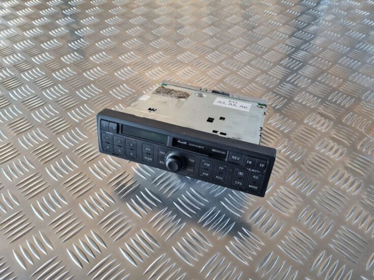 Automašīnas radio priekš AUDI A6 1998