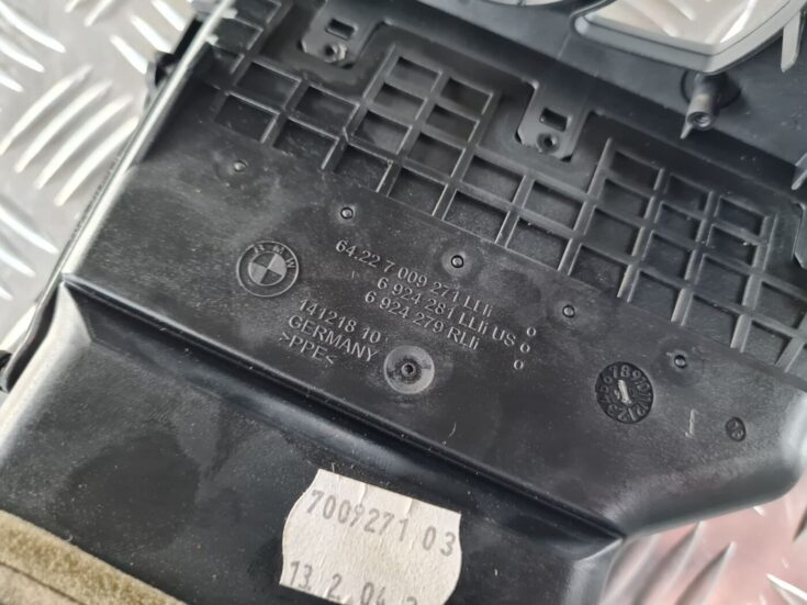 Mērinstrumentu paneļa gaisa vads, pa kreisi priekš BMW 6 E63 645 2004