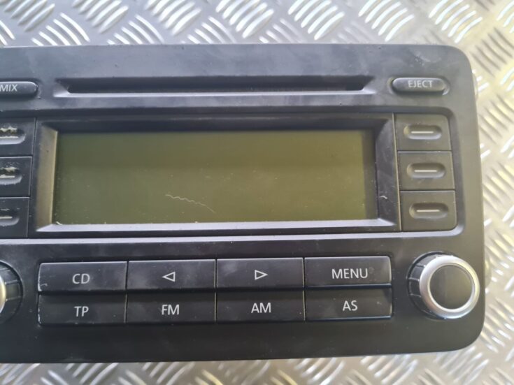 CD/DVD/Navigācijas bloks priekš VW GOLF 5 2004