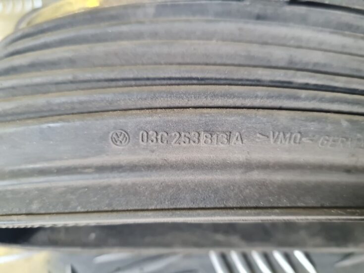 Gaisa vads priekš VW GOLF 5 2004