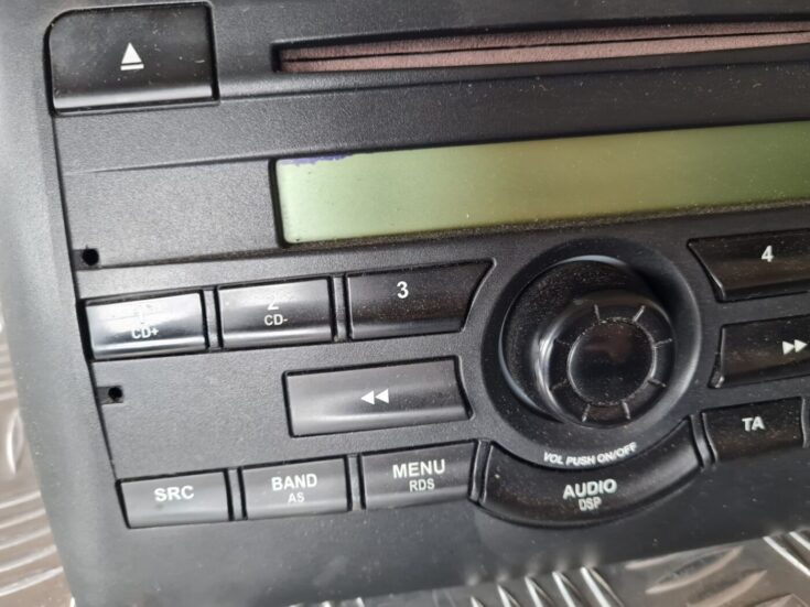 CD/DVD/Navigācijas bloks priekš FIAT STILO 2003