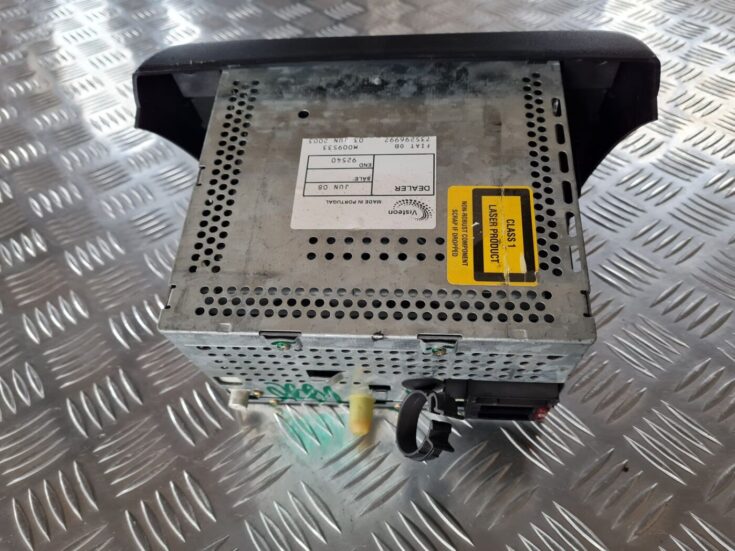 CD/DVD/Navigācijas bloks priekš FIAT STILO 2003