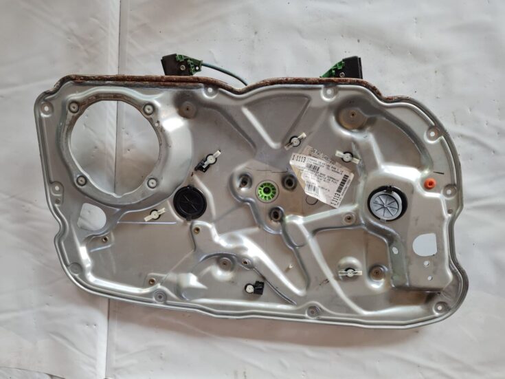 Stikla pacelšanas mehānisma panele priekš FIAT STILO 2003