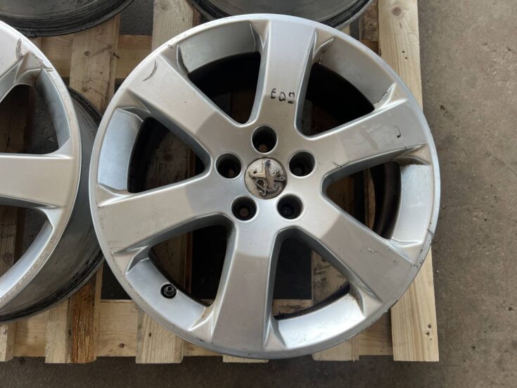 Alumīnija disku komplekts priekš PEUGEOT 607 2010