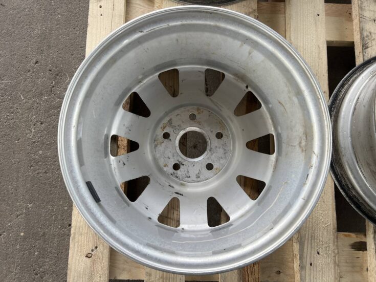 Lietie diski - vieglmetāla (kpl) priekš AUDI A4 2001