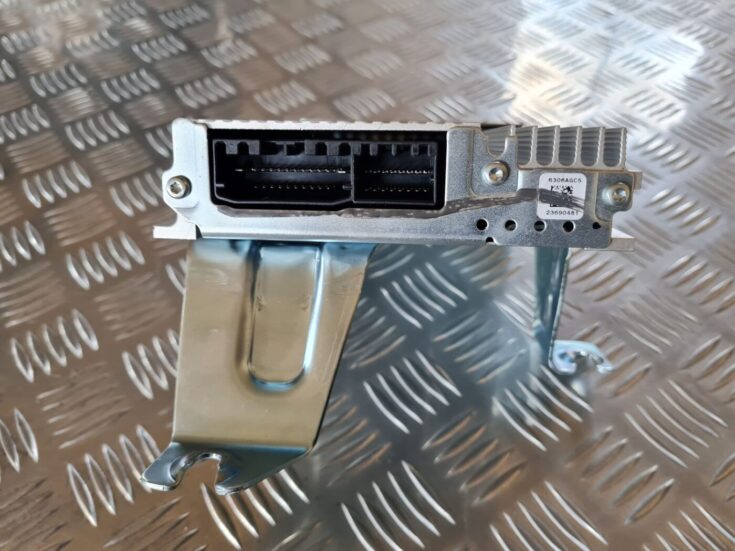 Audio pastiprinātāja bloks priekš DODGE JOURNEY 2010