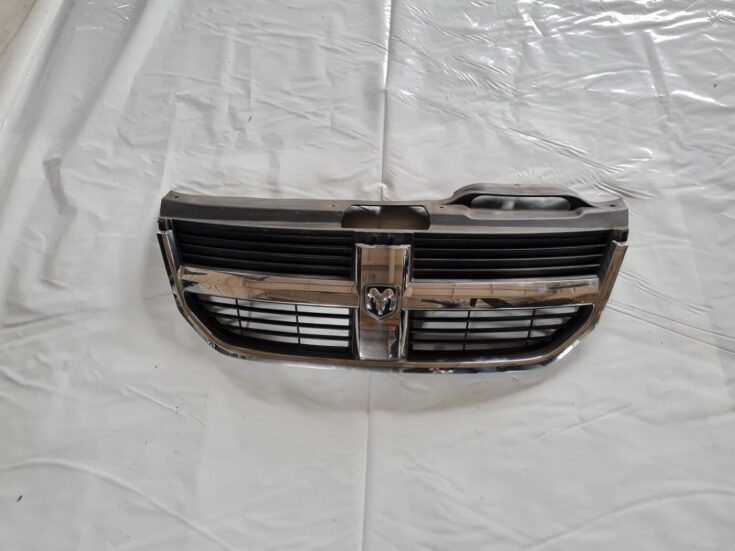 Bufera reste priekš DODGE JOURNEY 2010