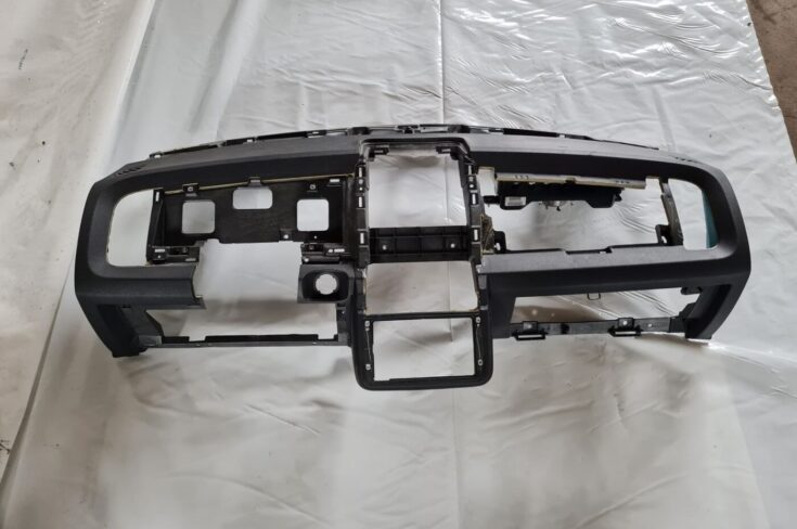 Mērinstrumentu panelis priekš DODGE JOURNEY 2010