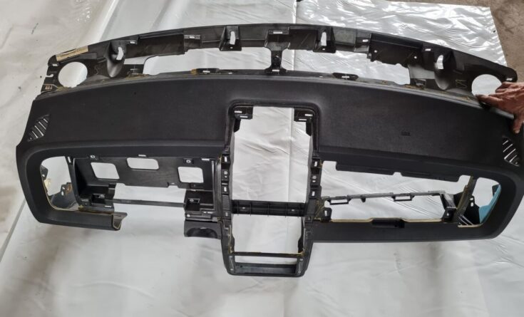 Mērinstrumentu panelis priekš DODGE JOURNEY 2010