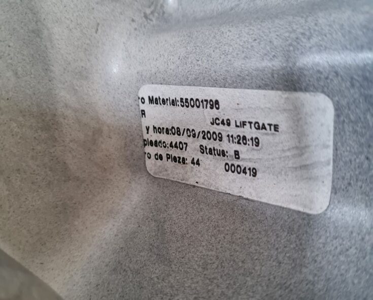 Bagāžnieka vāks priekš DODGE JOURNEY 2010