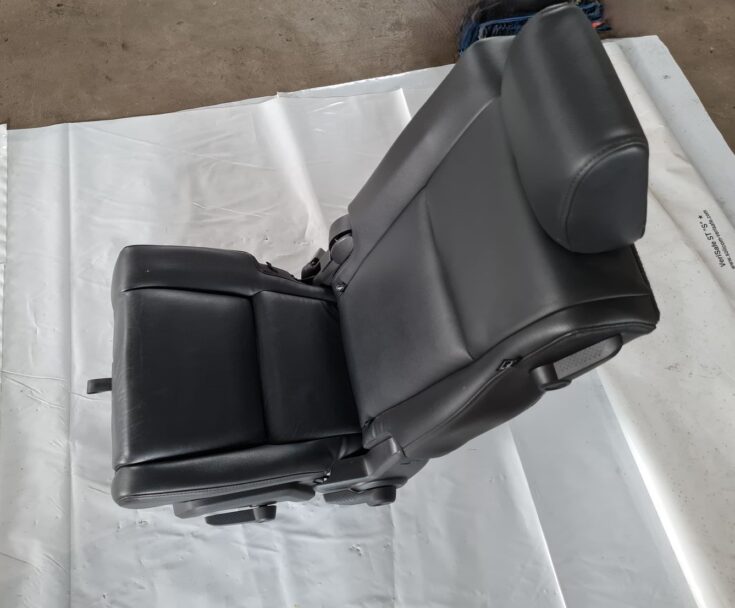 Aizmugurējais sēdeklis priekš DODGE JOURNEY 2010