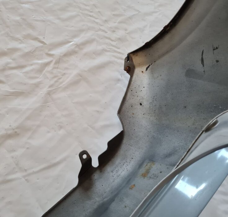 Aizmugures buferis priekš TOYOTA AURIS 2007