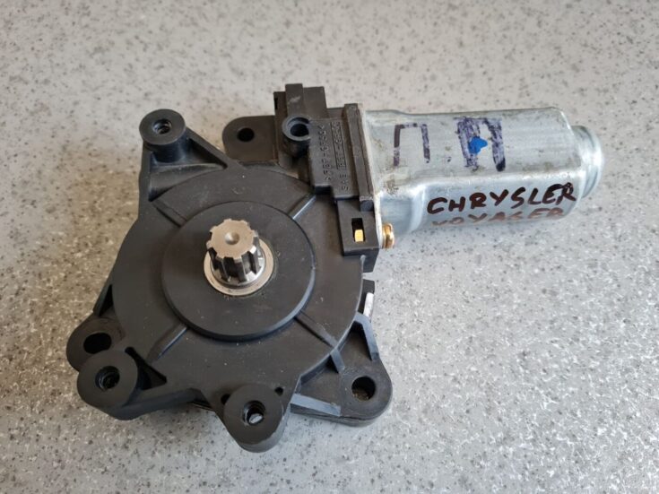 Elektrisko stiklu motors priekš CHRYSLER GRAND VOYAGER 2004