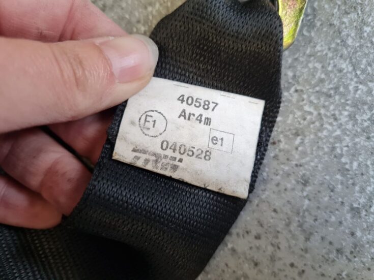 Aizmugurējā labā drošības josta priekš BMW 520D E60 2006 ENG.