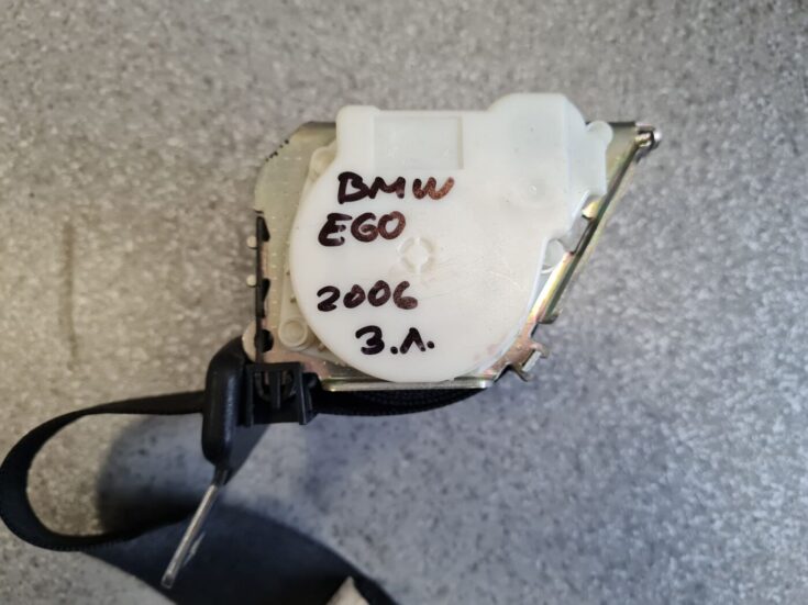 Aizmugurējā kreisa drošības josta priekš BMW 520D E60 2006 ENG.