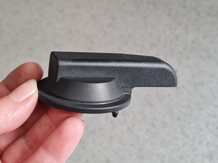 Salona plastmasa priekš VW GOLF IV 1999