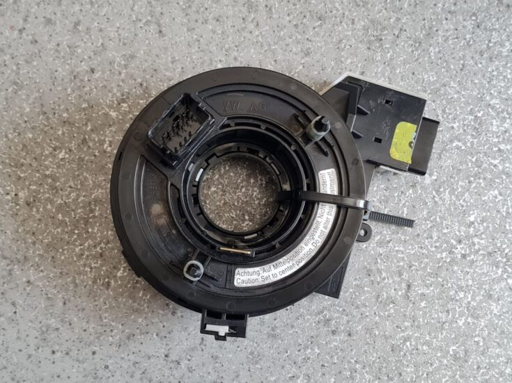 Drošības spilvena slīdgredzens priekš VW GOLF 5 2006