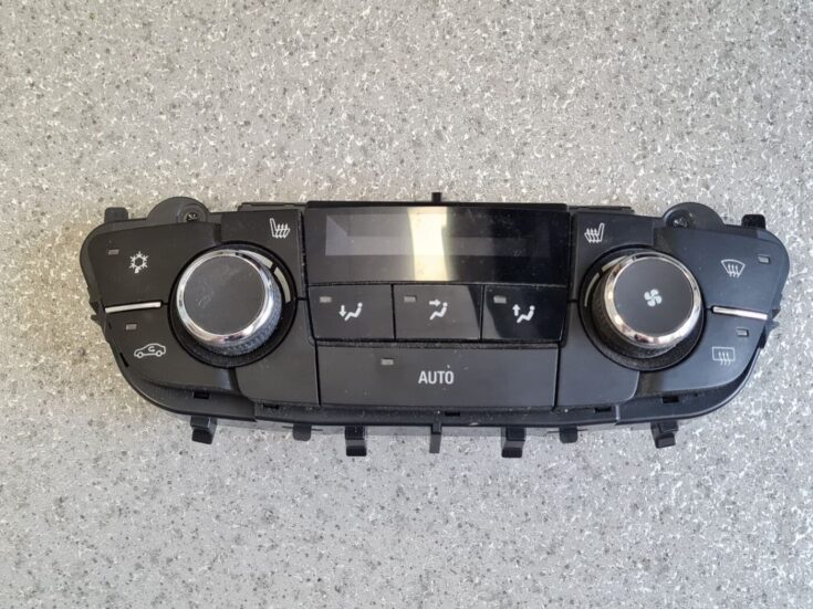 Klimata kontroles bloks priekš OPEL INSIGNIA SPORTS TOURER 2010