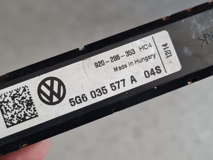 Antenas pastiprinātāja bloks priekš VW GOLF VARIANT 2012