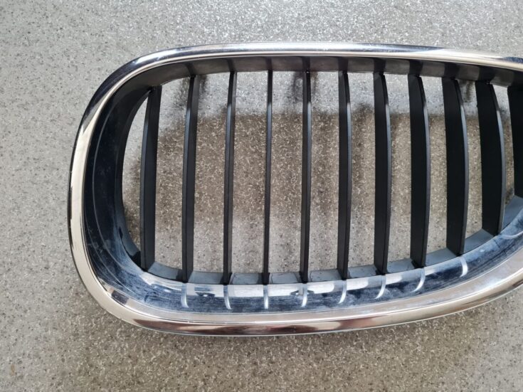 Bufera reste priekš BMW 525 E60 2004 BLACK