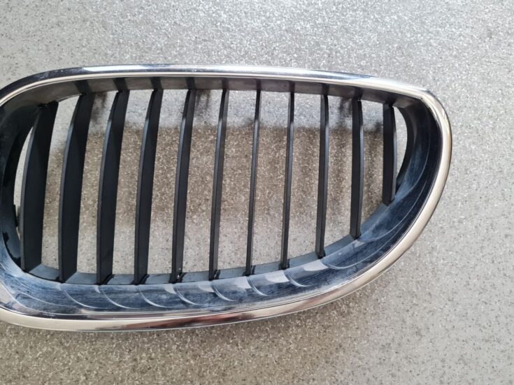 Bufera reste priekš BMW 525 E60 2004 BLACK