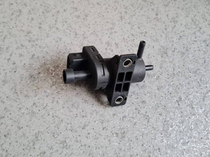 Solenoīda vakuuma vārsts priekš RENAULT MASTER 2015-2020