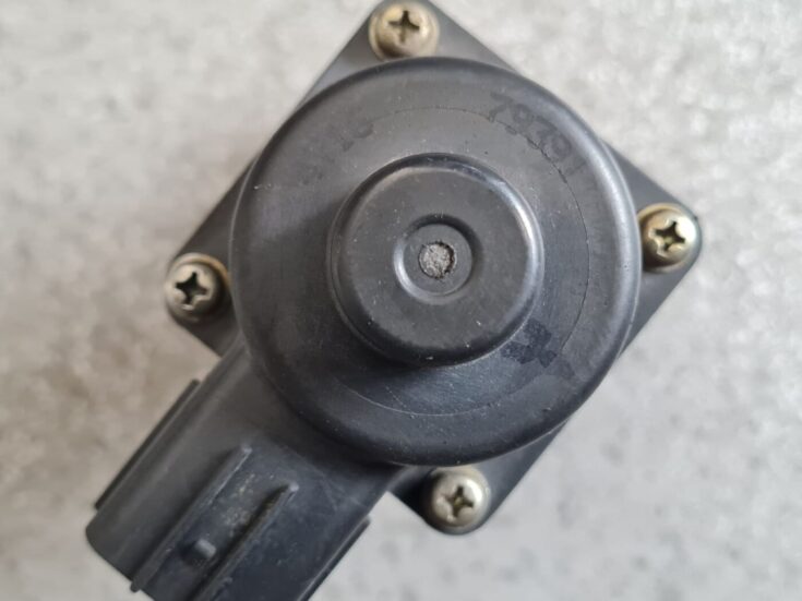 EGR vārsts priekš MITSUBISHI OUTLANDER 2004-2008