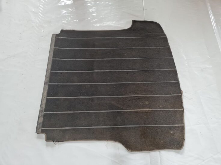 Bagāžnieka nodalījuma paklājs priekš VW PASSAT 2004 UNIVERSAL GREY