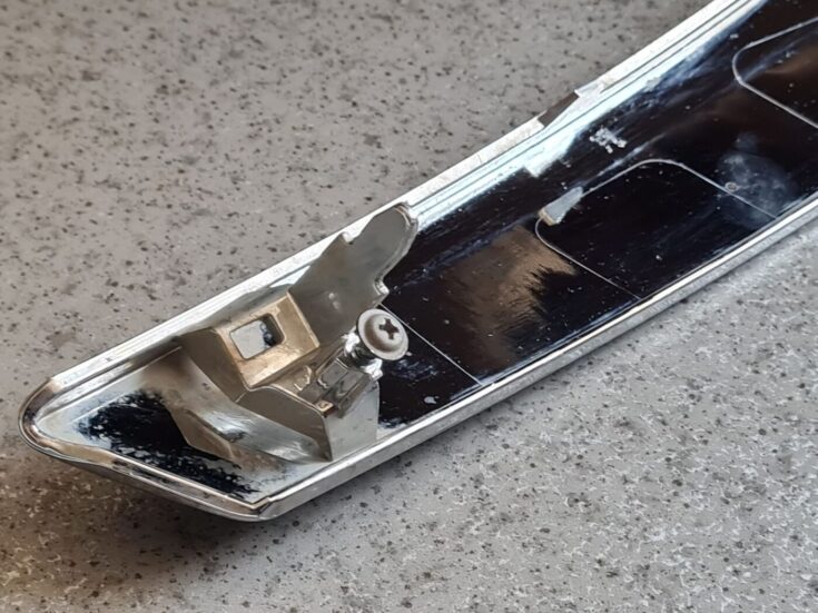 Priekšēja luktura uzlika priekš TOYOTA LAND CRUISER 2010-2018