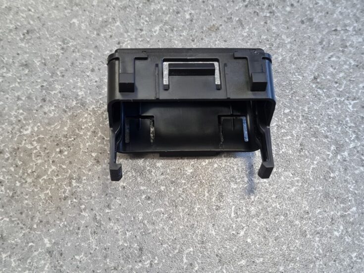 Salona plastmasa priekš VW PASSAT CC 2009