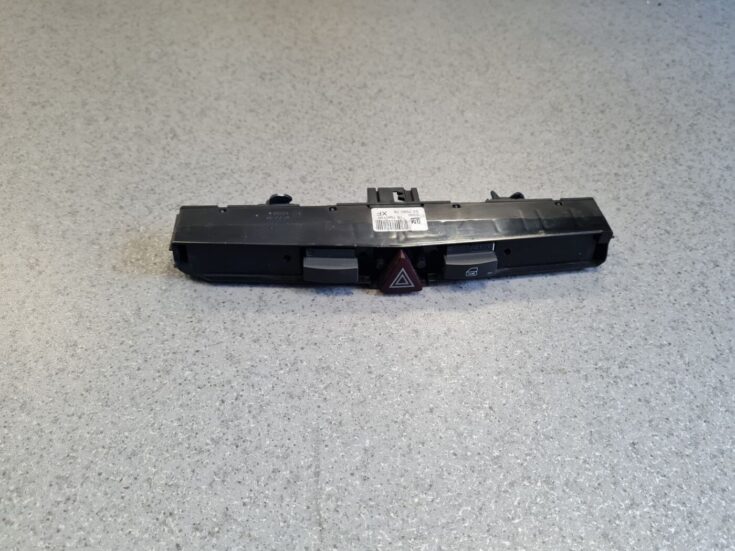 Mērinstrumentu paneļa pārslēgšanas pogas priekš OPEL ASTRA H 2006