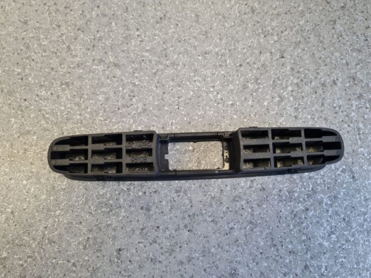 Salona plastmasa priekš MERCEDES BENZ ML280 2008 OBSIDIAN BLACK