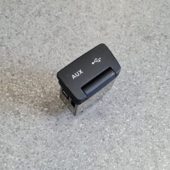 Audio/video AUX adapteris priekš KIA CEED 2007